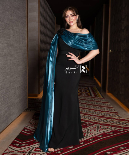 فستان سهرهه بكتف مكشوف وشال ساتان فاخر