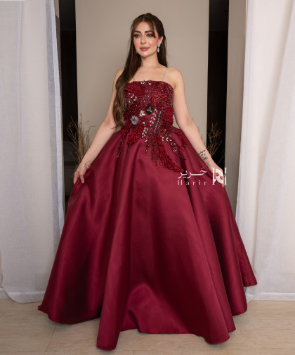 فستان سهره عنابي فخم بتطريز أنيق ولمعان فاخر