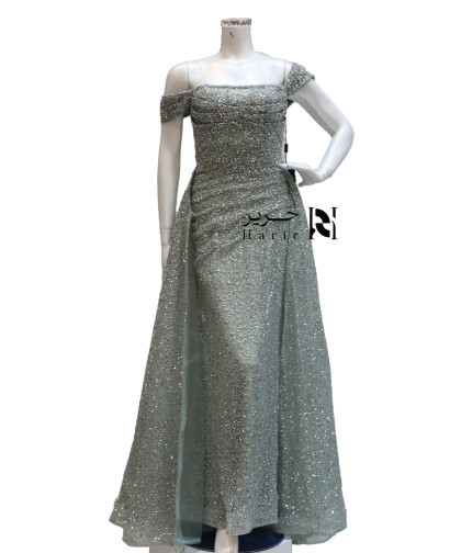 فستان سهرة أخضر زيتي بترتر فخم وأكتاف ساقطة