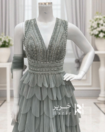 green emerald velvet dress Jelyn Satin Midi Dress main image 1