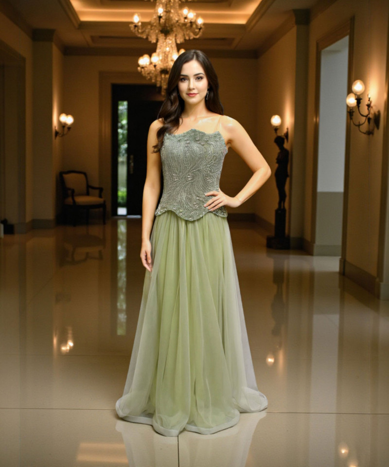 فستان سهرة أخضر زيتي بصدرية مطرزة وترتر لامع