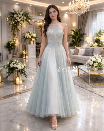 Light Mint Green Evening Dress – Luxury Tulle with Crystal Embroidery & Halter Neckline