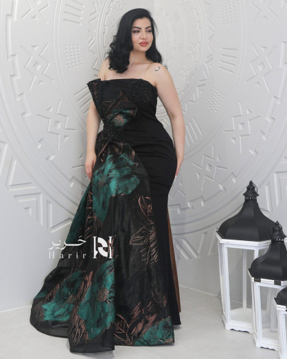 black dress with emerald green accessories Satin Floral Embellishments Maxi dress Coat Size:14 P 3xl Amanda Uprichard Monterey Dress while the unlined lightweight